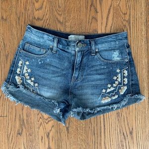 Women’s Free People Cut-Off Shorts - size 25